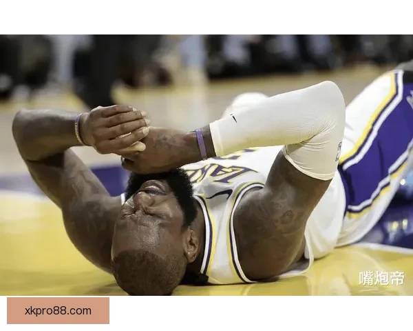 詹姆斯谈东契奇受伤雷霆首节攻势如潮致湖人惨败